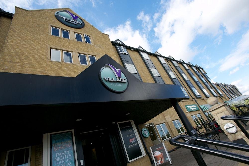 Village Hotel Newcastle Holystone  Exterior foto