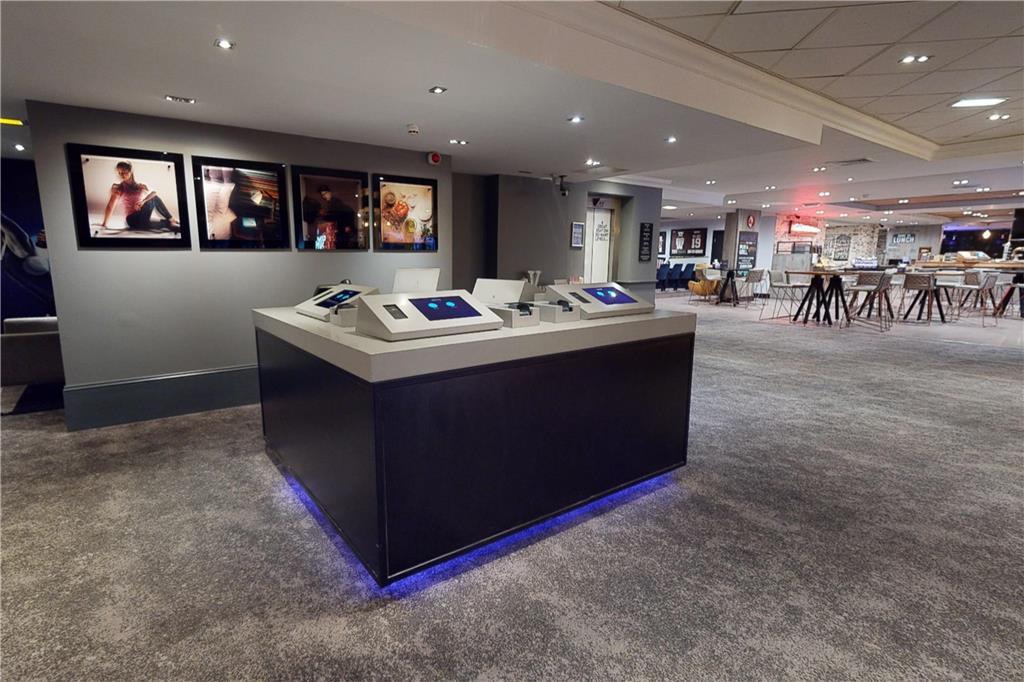 Village Hotel Newcastle Holystone  Interior foto